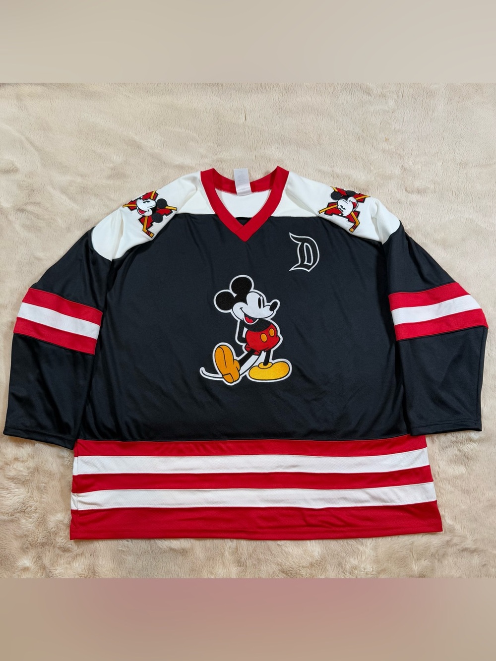 Disney Parks Disneyland Mickey Mouse Red Black Hockey Jersey Adult XL